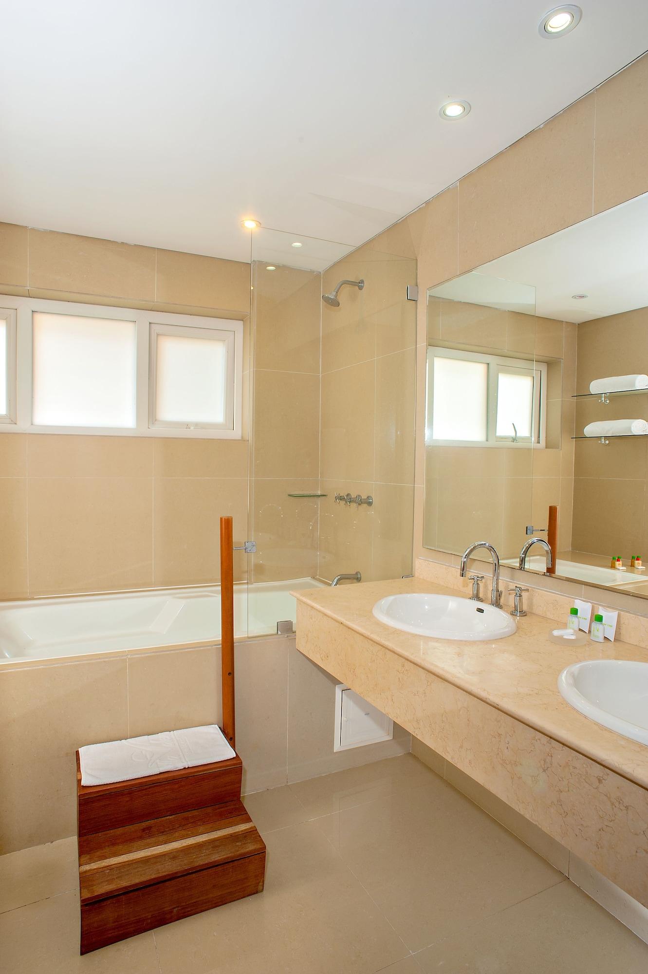 Wyndham Garden Villavicencio Rnt 26993 Restrepo  Kültér fotó